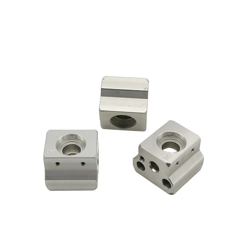 Processus de forgeage Fabrication sur mesure de machines de forgeage de métaux Services de forgeage Pièces de forgeage