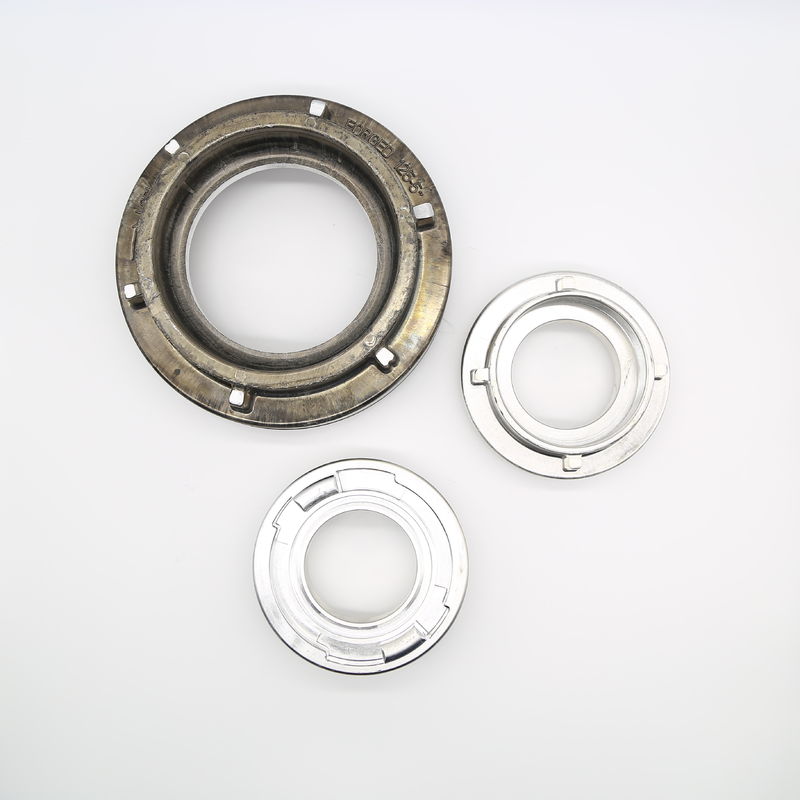 Pièces de forgeage à chaud en acier à tubes de précision Forgé sur mesure et pour les besoins du client