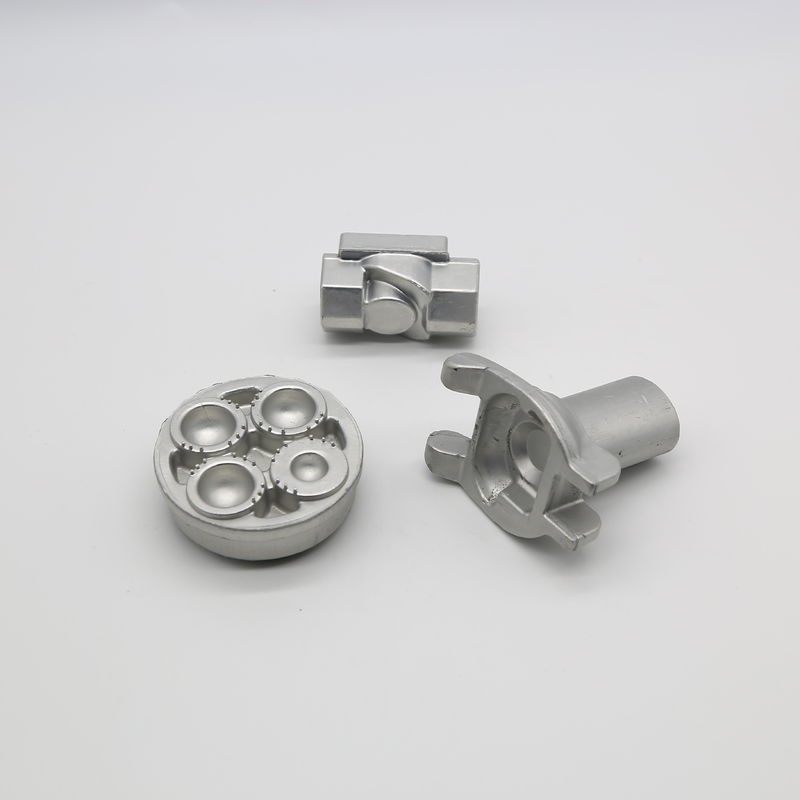Services de forgeage personnalisé pour l'aluminium en acier anodisé de couleur et en laiton requis par le client