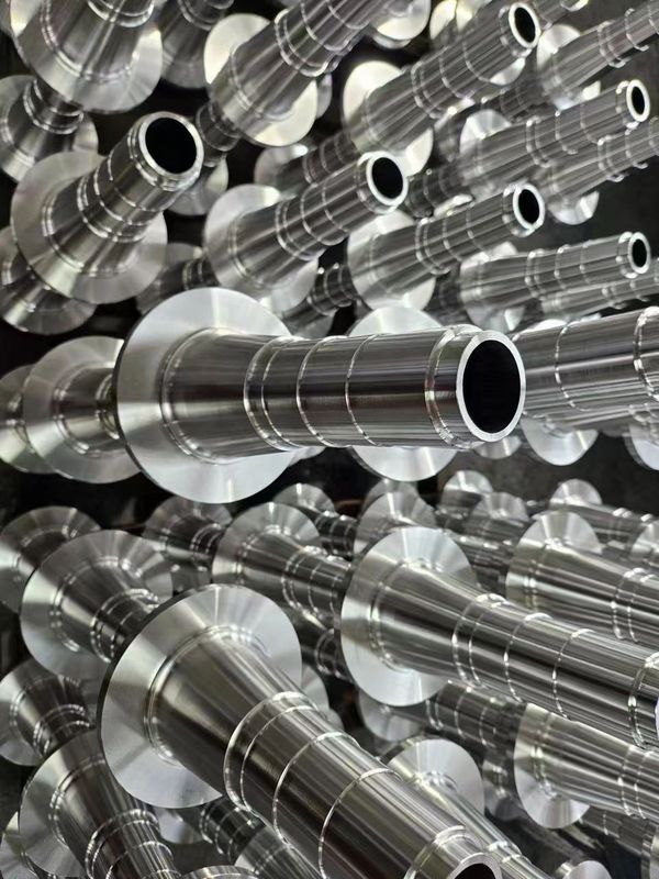 Pièces automobiles en acier forgé, fabriquées avec précision pour une fonctionnalité et des performances optimales